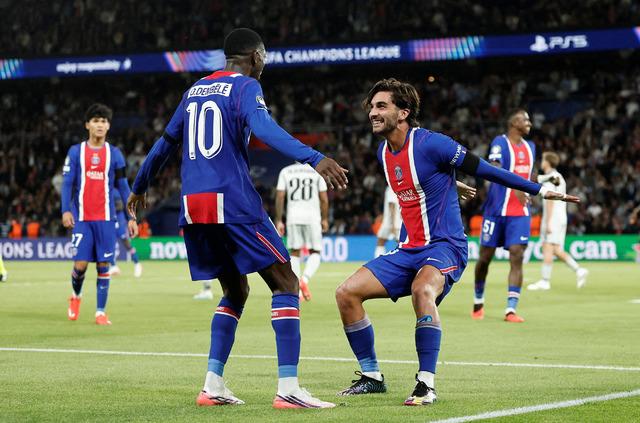 Ferran Torres ile Ousmane Dembele'nin Saha Buluşması ve İş Birliği