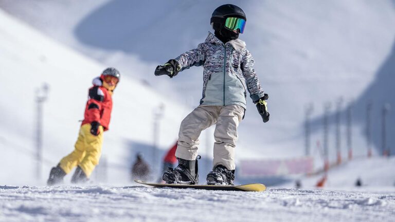 Kış tatilleri için seyahat masrafları 23 milyar pound bulundu