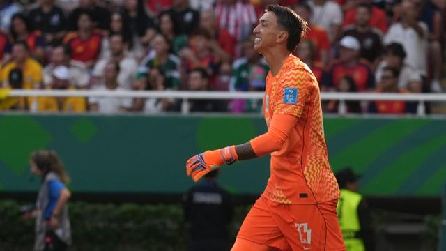Muslera’nın hatası pahalıya patladı! Uruguay elendi