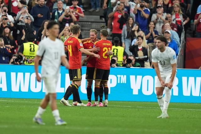 Courtois rekor kırdı, Belçika lider olarak bir üst tura çıktı!